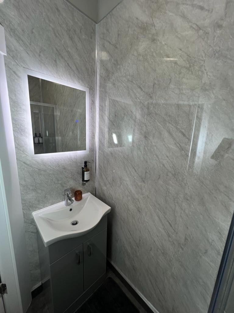 No 6 Lansdowne Appartement Portrush Kamer foto